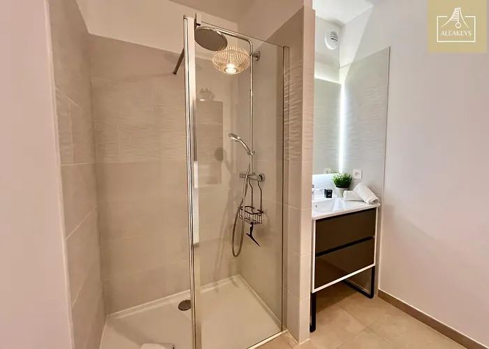 Le Coba - P3 Cosy, Clim, Parking, A 10 Min A Pied Apartman *