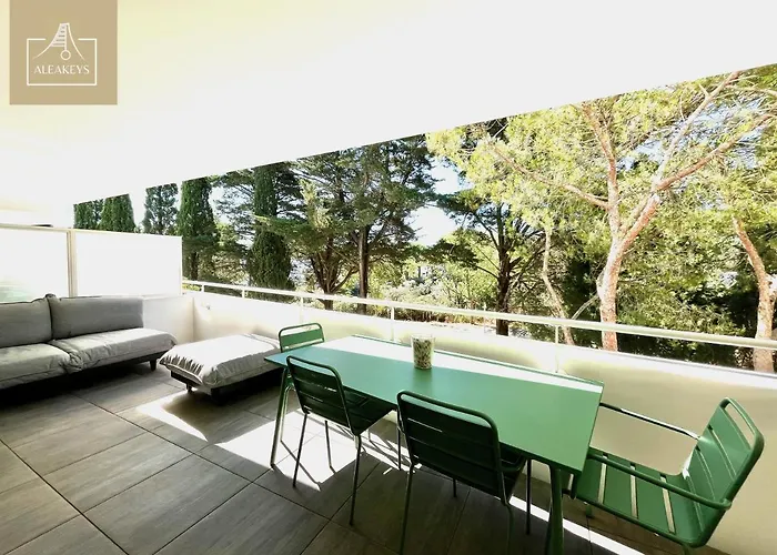 Le Coba - P3 Cosy, Clim, Parking, A 10 Min A Pied Apartman